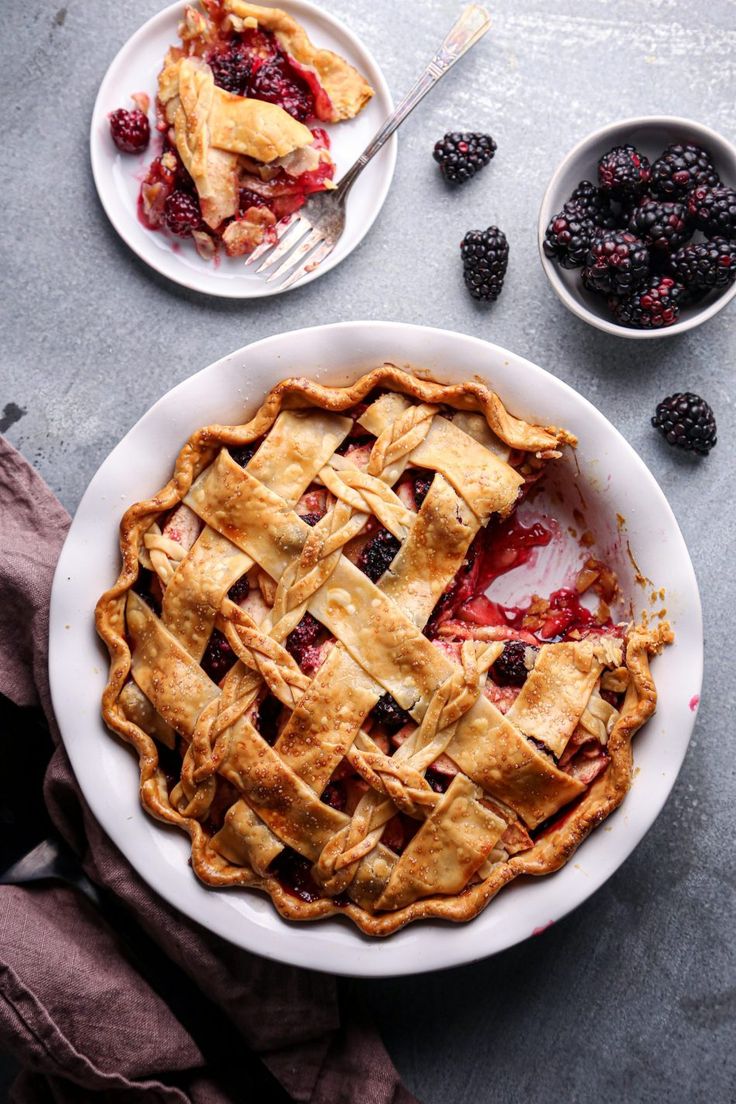 Blackberry Apple Pie - TJD COFFEE AND TEA